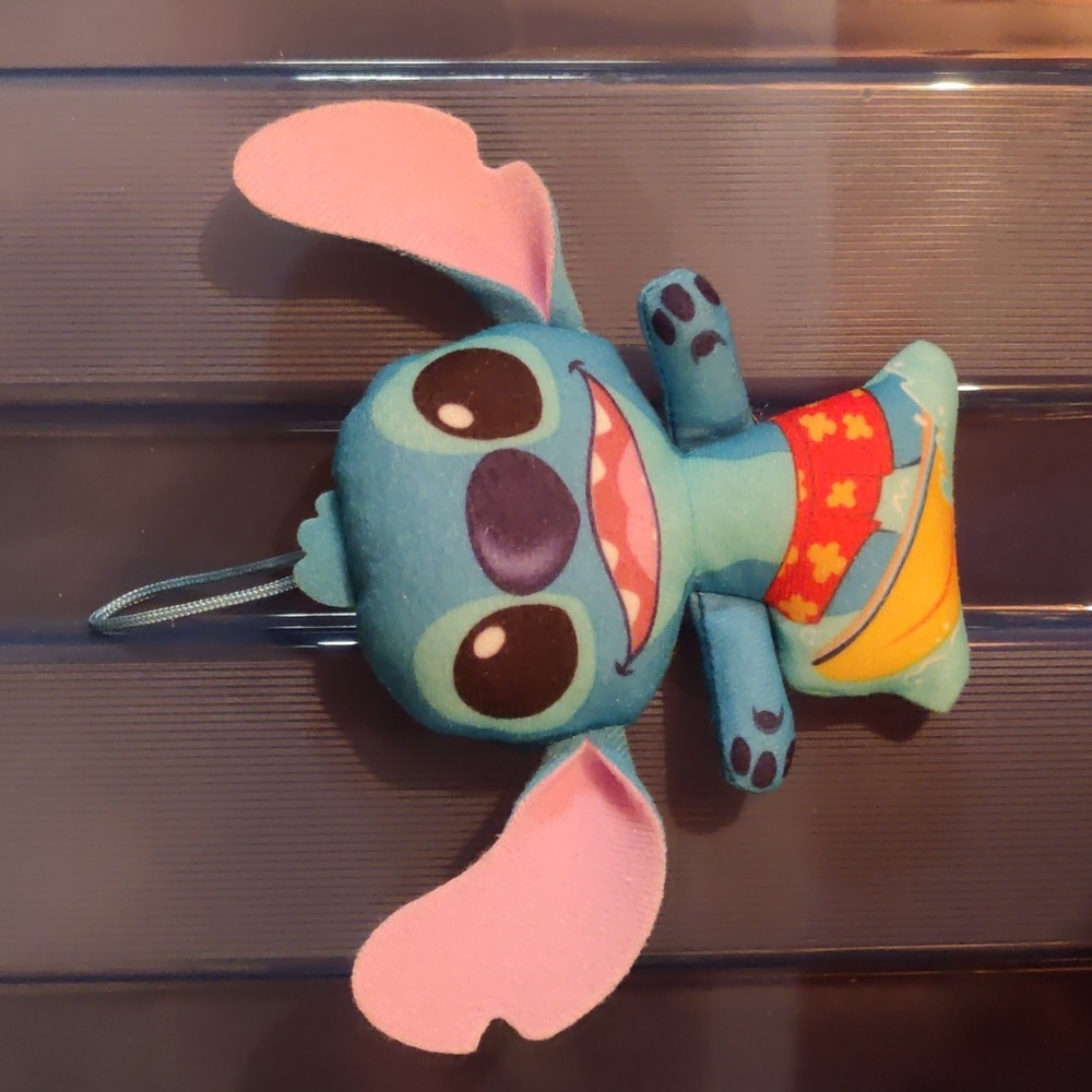 Disney Surfer Stitch